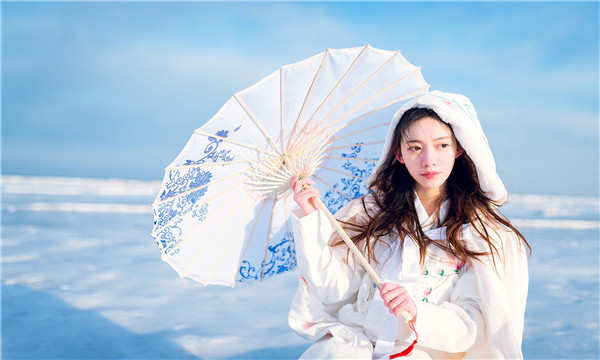 友好试管代怀生子多少钱一个？助孕之路的费用分析与方案选择